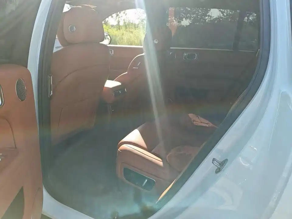 Li Auto Li L7 — миниатюра 4