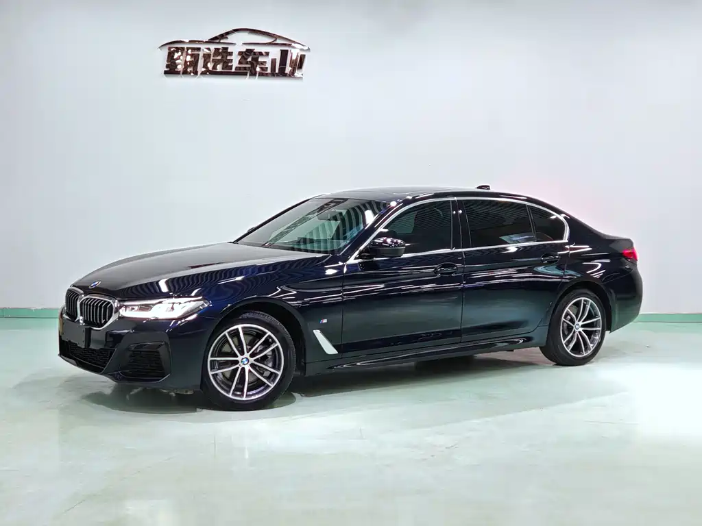 BMW 5 Series 2023