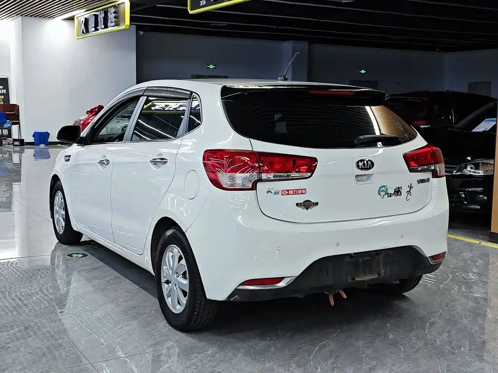 Kia K2 — миниатюра 5