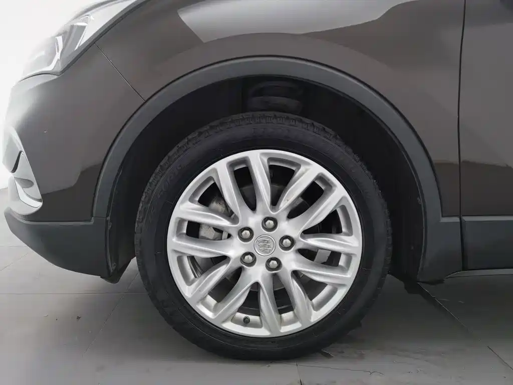 Buick Envision Plus — миниатюра 17