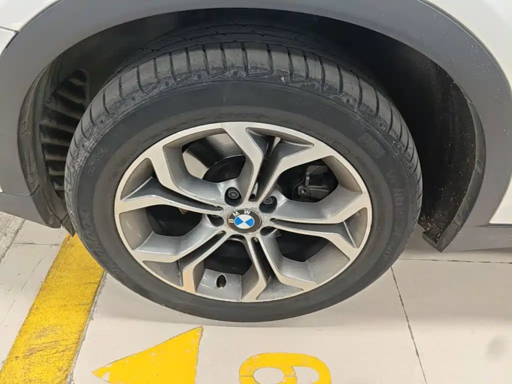 BMW X4 — миниатюра 22