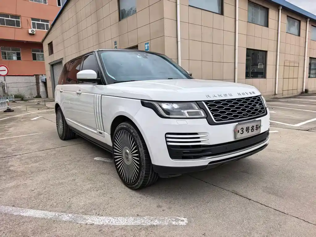 Land Rover Range Rover — миниатюра 3