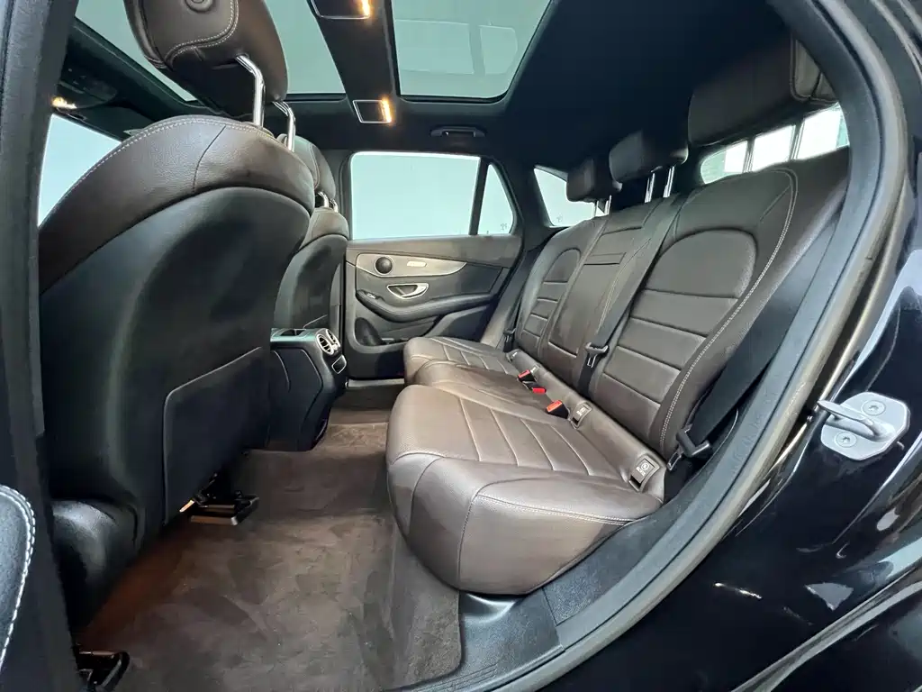 Mercedes-Benz GLC — миниатюра 16