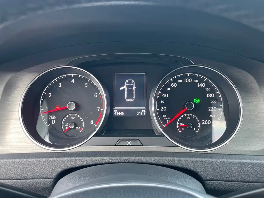 Volkswagen Golf — миниатюра 15