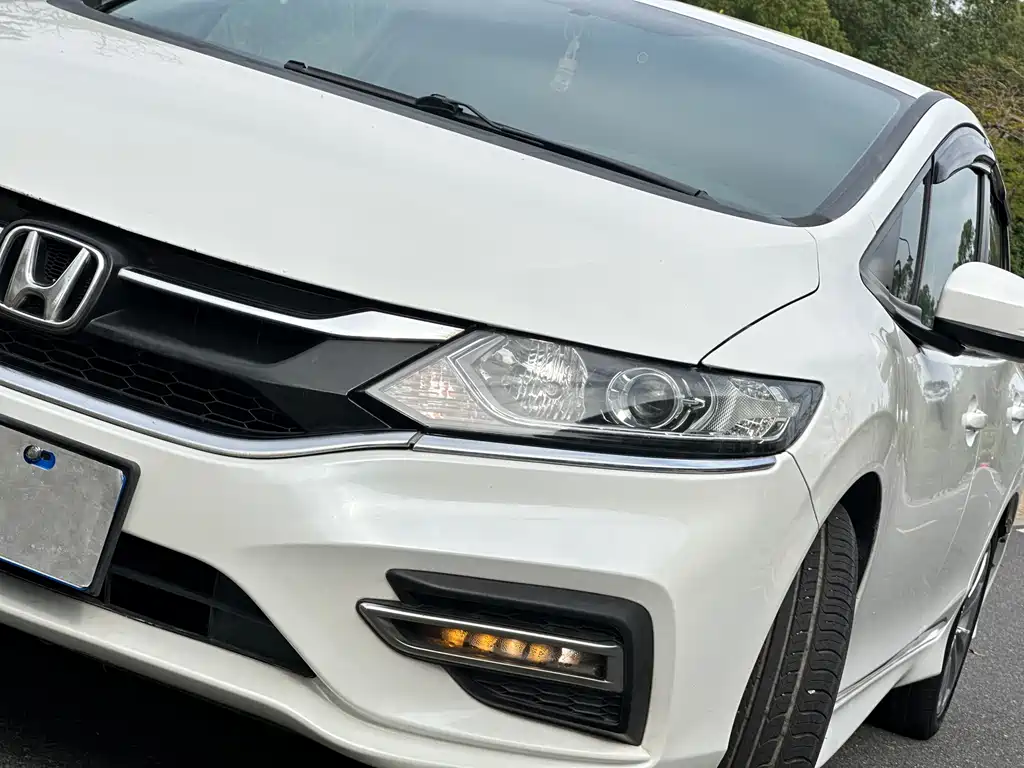 Honda Jade — миниатюра 12