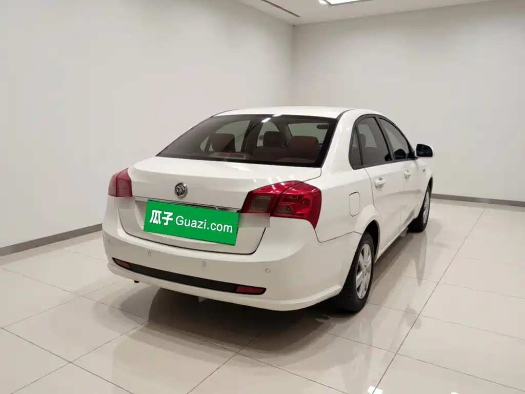 Buick Excelle — миниатюра 6