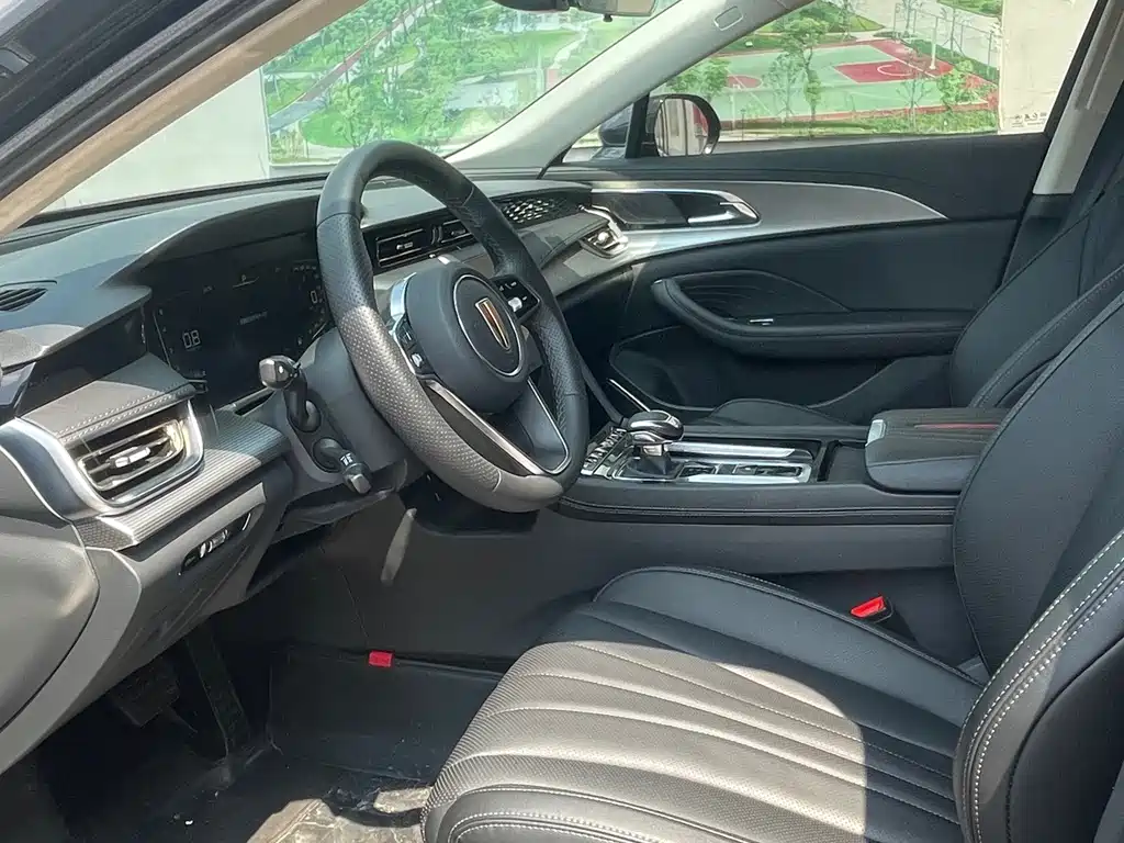 Hongqi Hongqi H5 — миниатюра 4