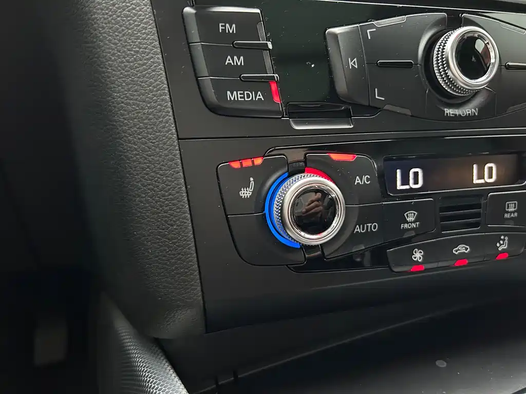 Audi Q5 — миниатюра 15