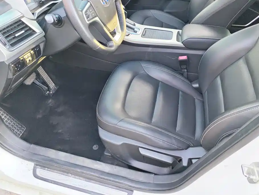 Geely Emgrand GL — миниатюра 9