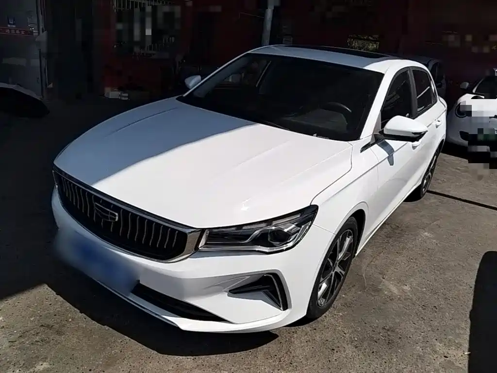 Geely Emgrand — миниатюра 2