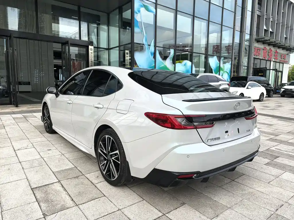 Toyota Camry 2024 2.0S Sport