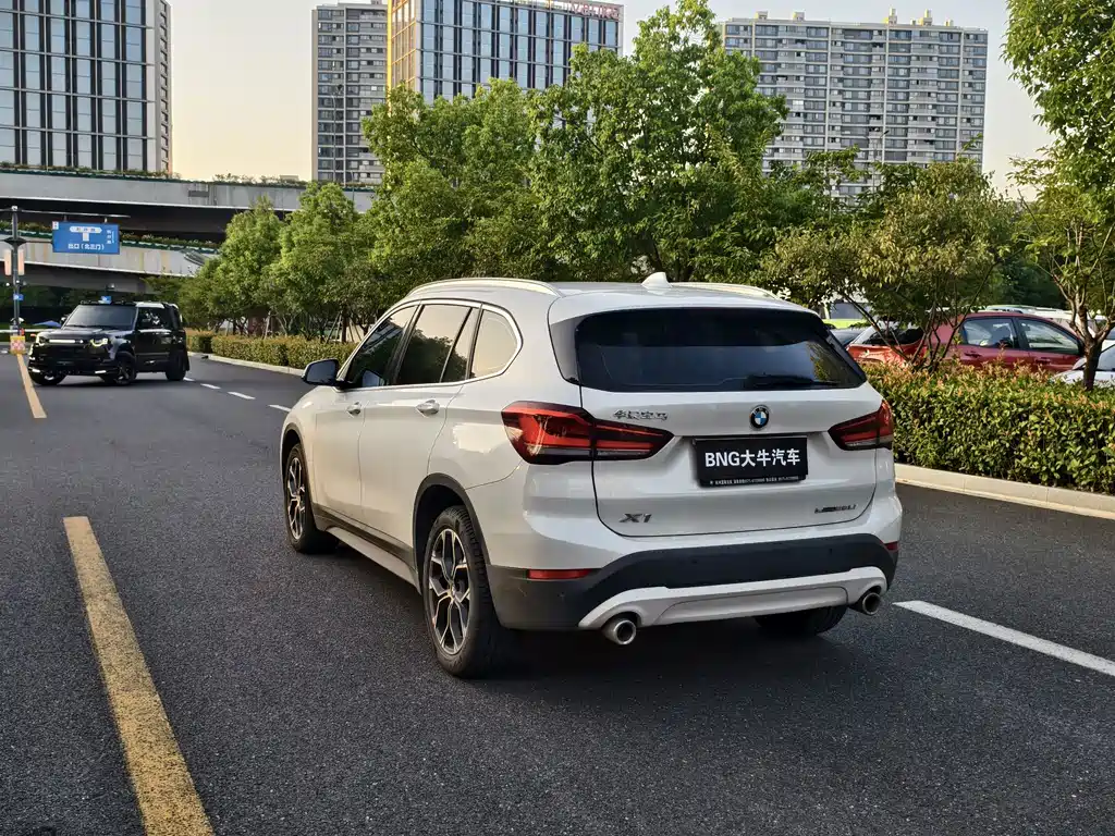 BMW X1 — миниатюра 6