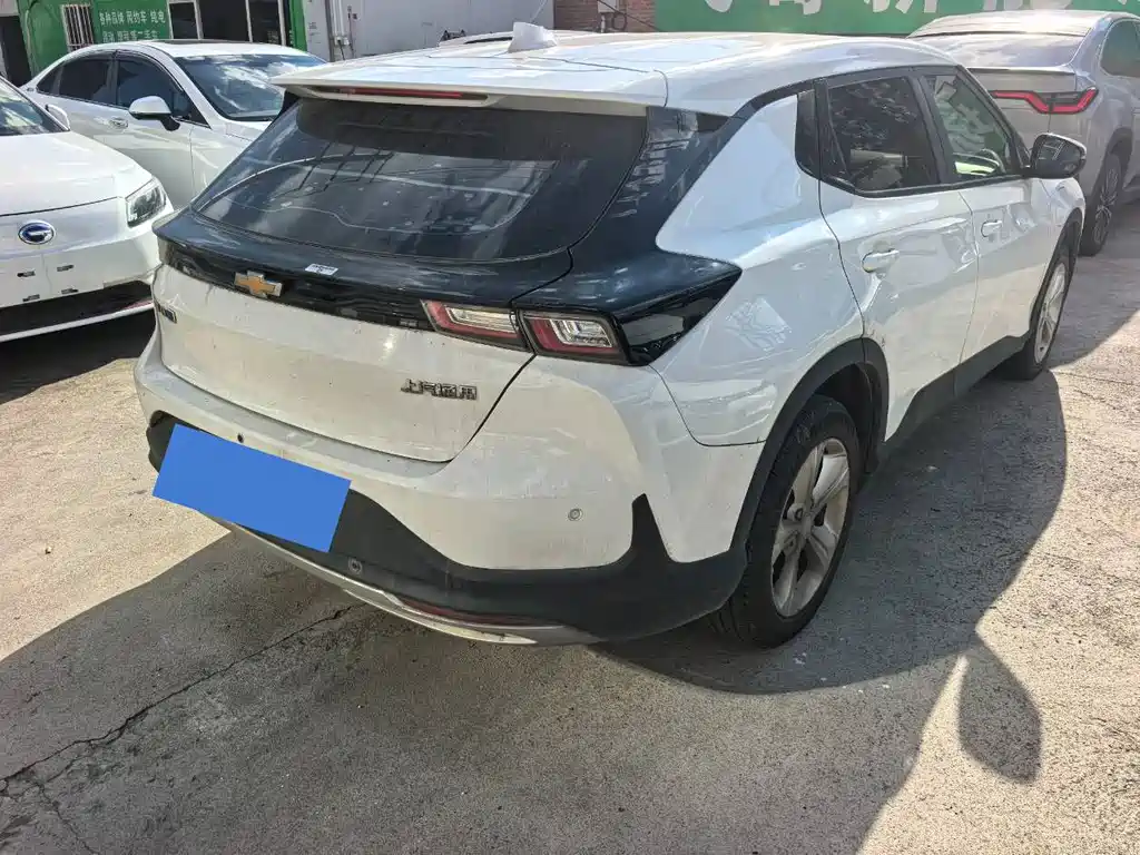 Chevrolet Menlo — миниатюра 4