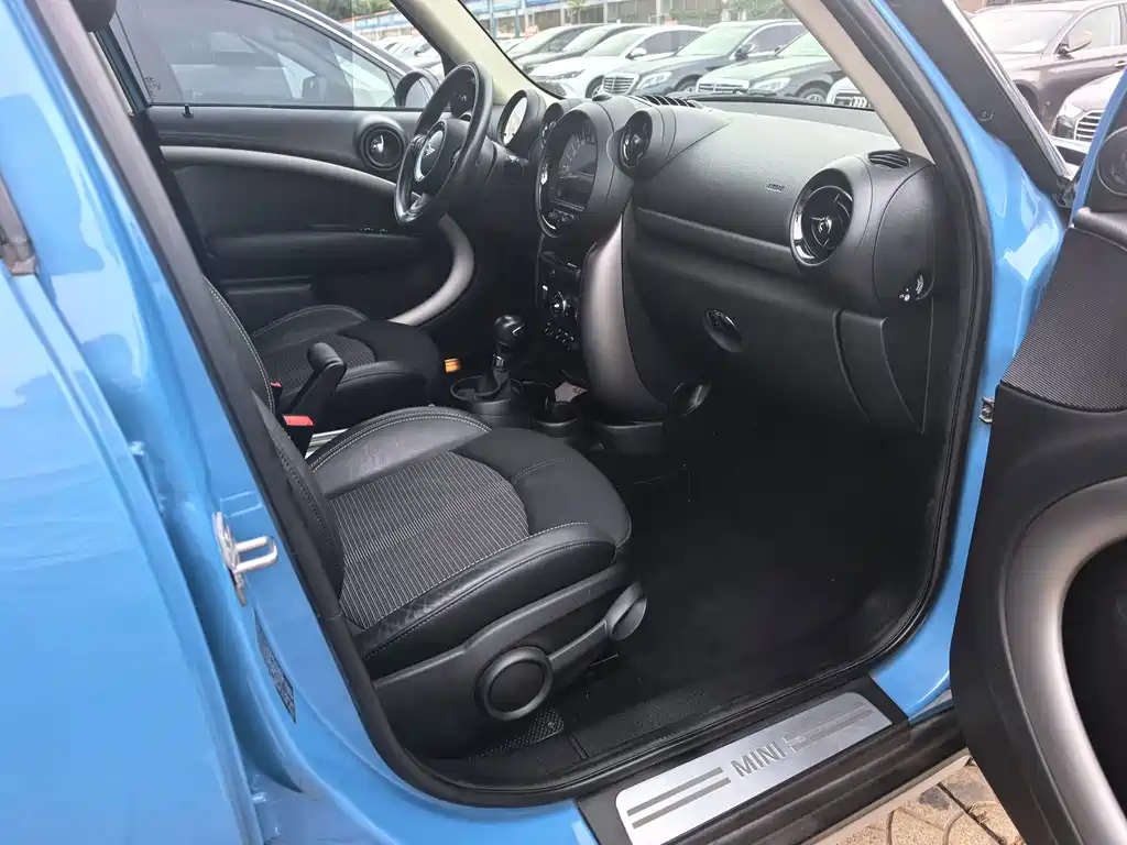 MINI Mini Countryman — миниатюра 8