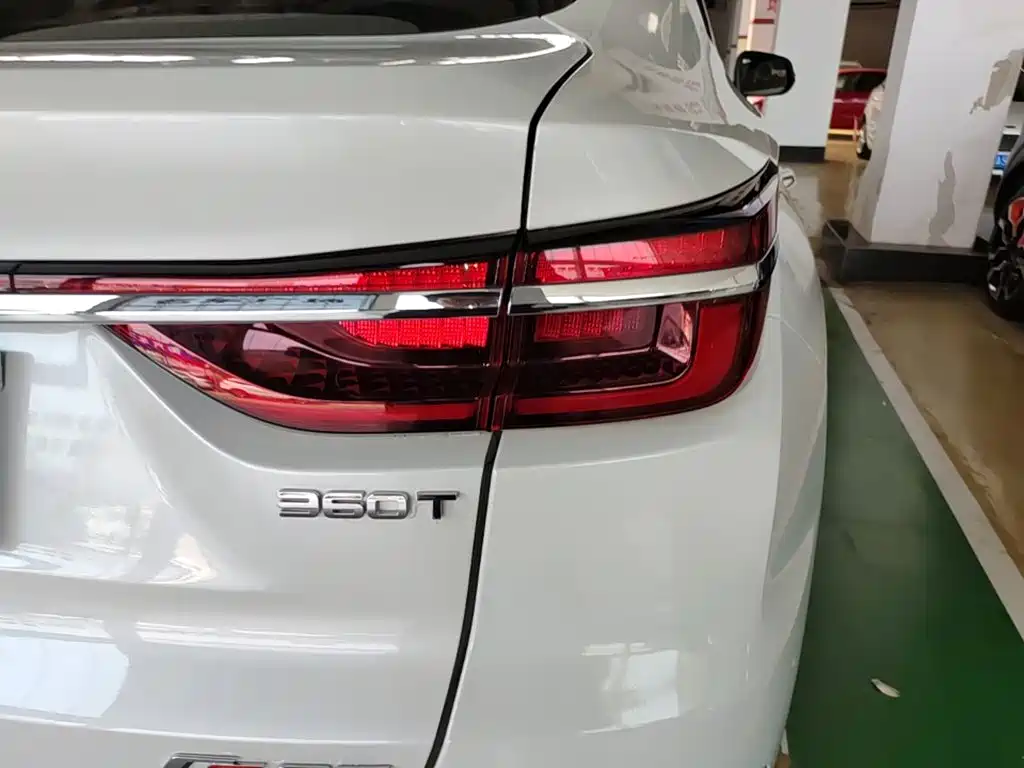 Changan CS85 COUPE — миниатюра 8