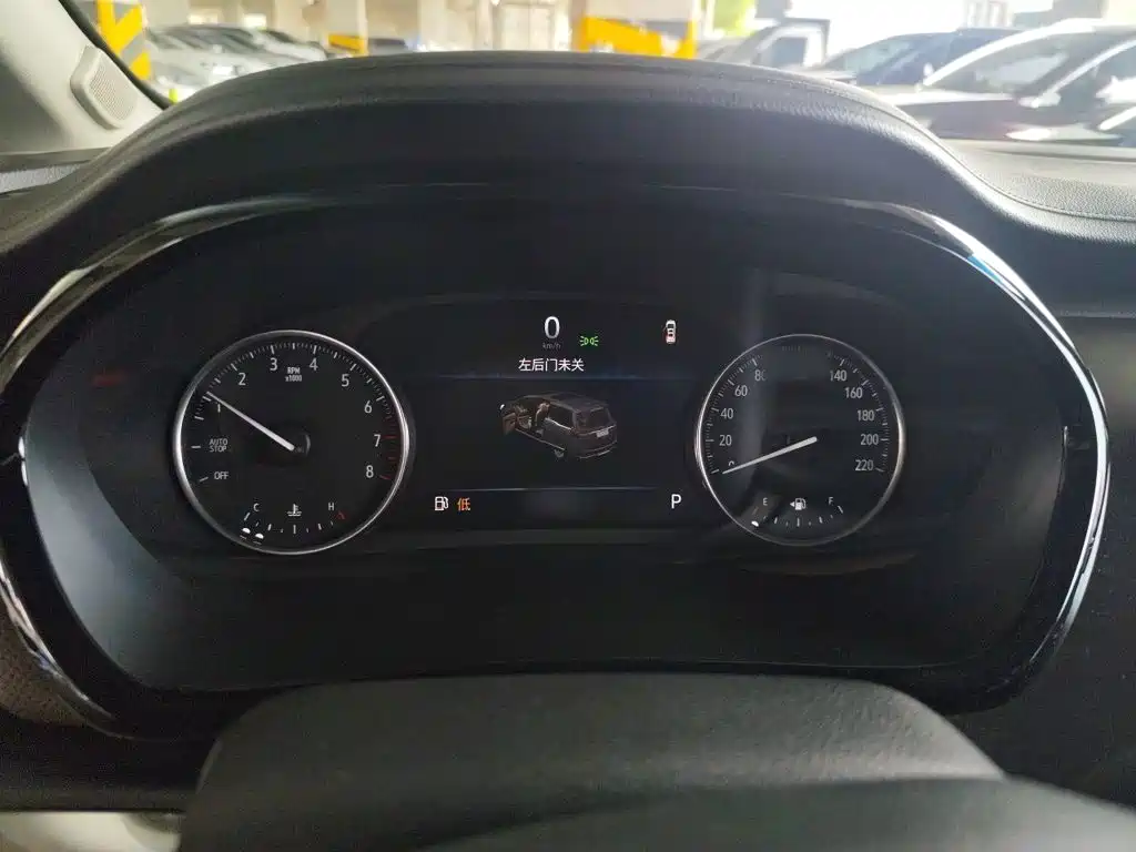 Buick GL8 — миниатюра 4