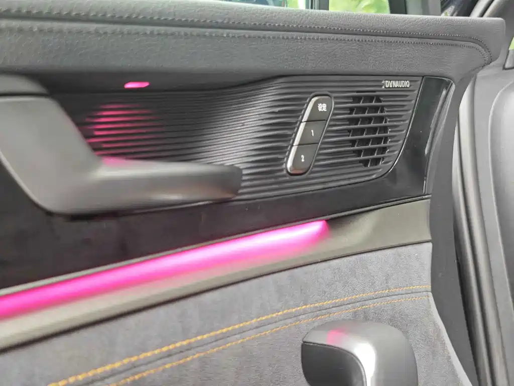 BYD Tang New Energy — миниатюра 5