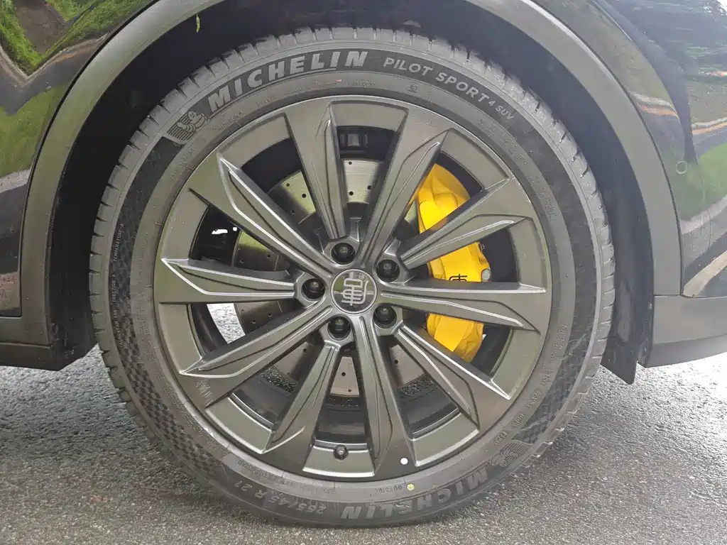 BYD Tang New Energy — миниатюра 8