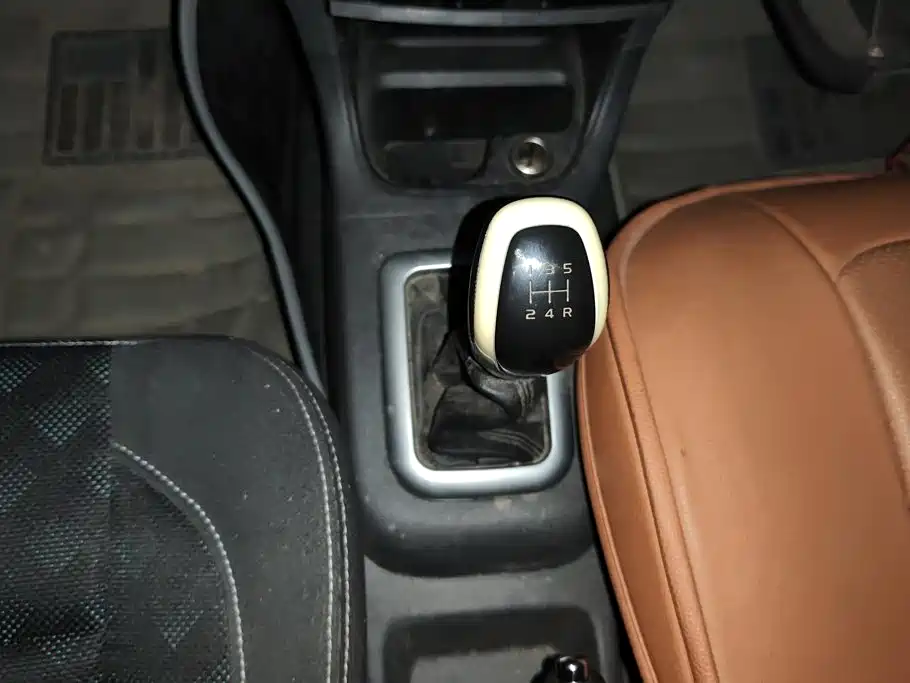 Suzuki Liana A6 — миниатюра 16
