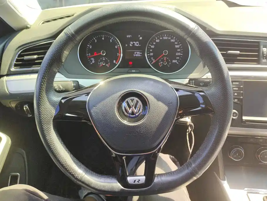 Volkswagen Lamando — миниатюра 15