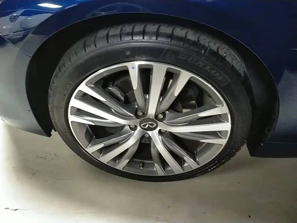 Infiniti Q50L — миниатюра 23