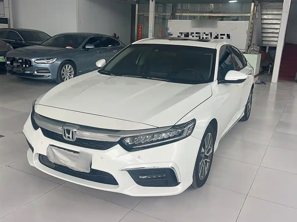 Honda Inspire 2020