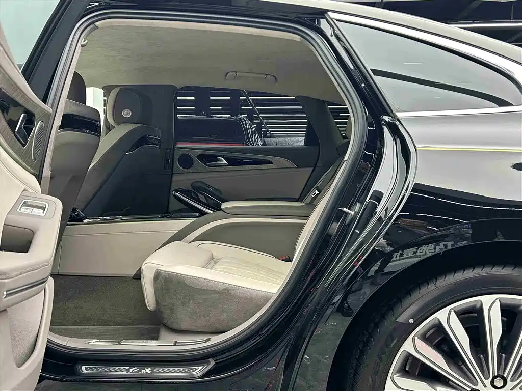Hongqi H9 2022 3.0T H9+