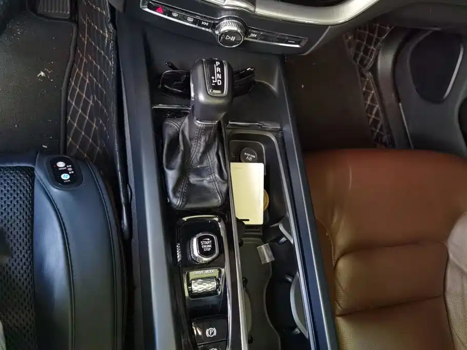 Volvo XC60 — миниатюра 16