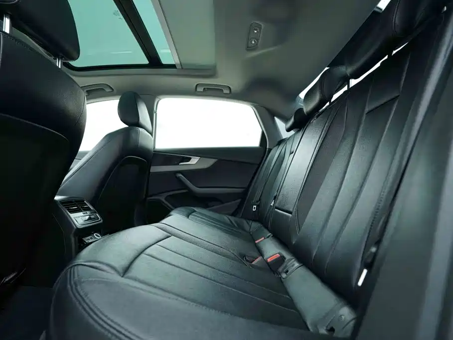 Audi A4L — миниатюра 20