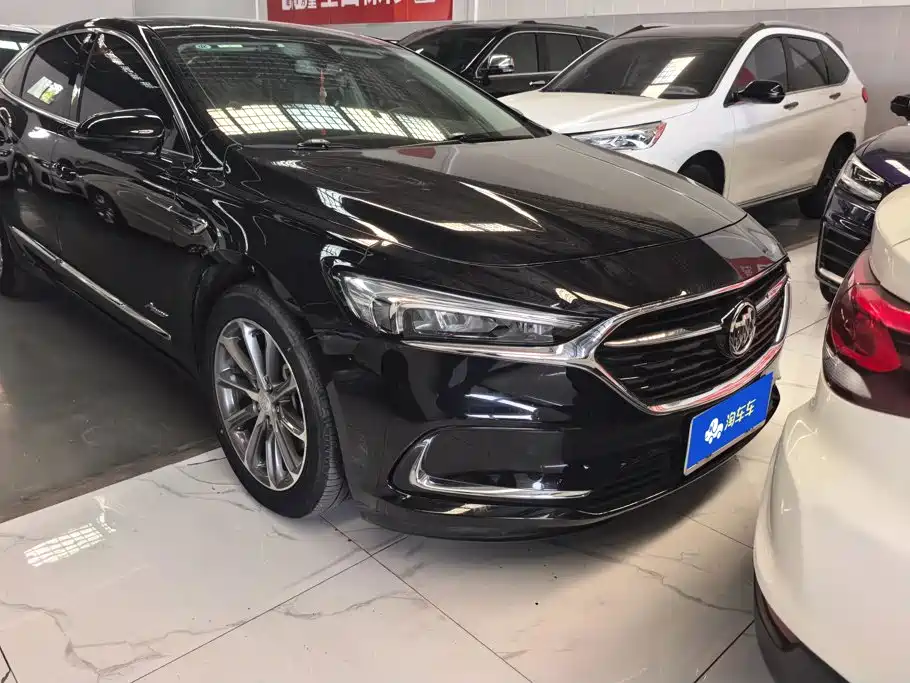 Buick LaCrosse — миниатюра 2