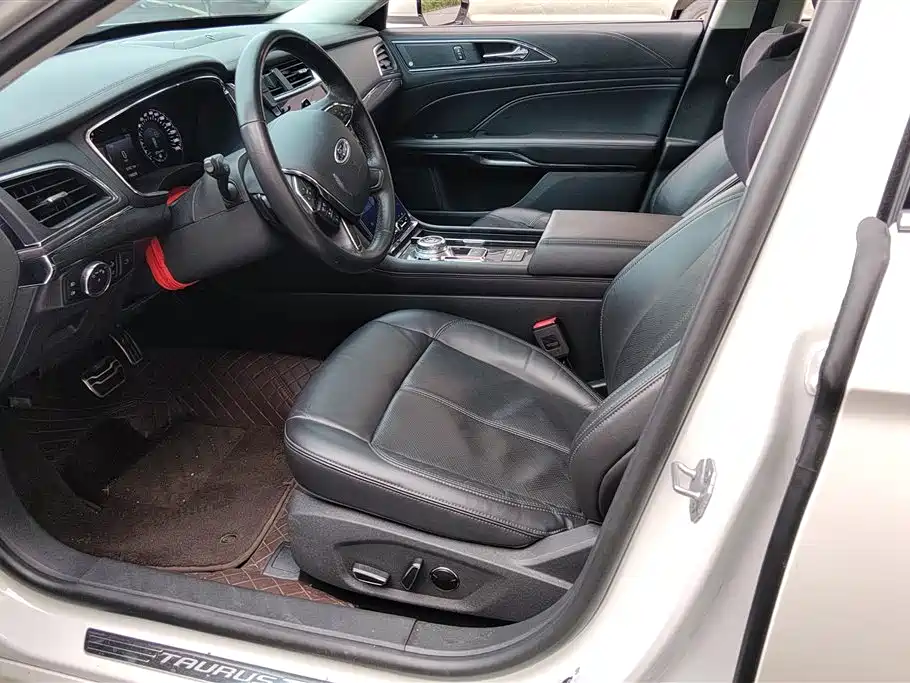 Ford Taurus 2019 EcoBoost 245 Premium
