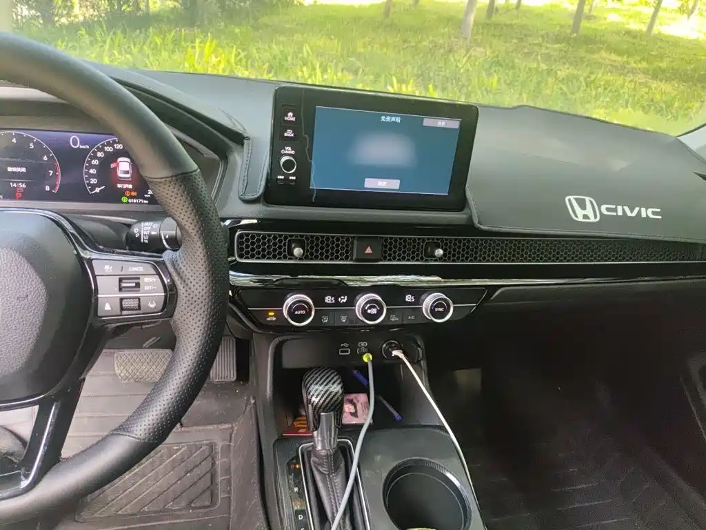 Honda Civic — миниатюра 6