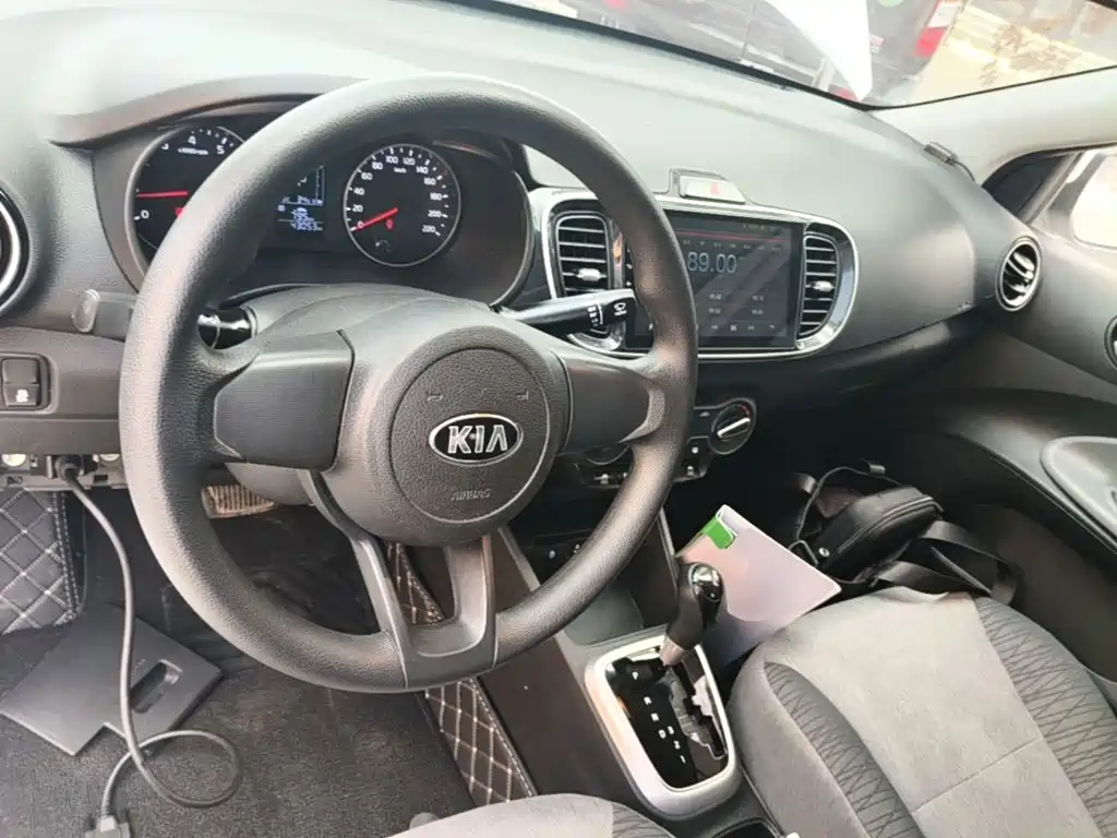 Kia Huanchi — миниатюра 10
