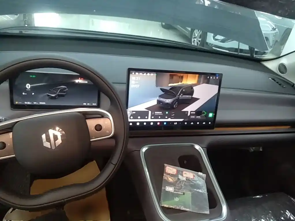 Leapmotor Leapmotor C16 — миниатюра 10