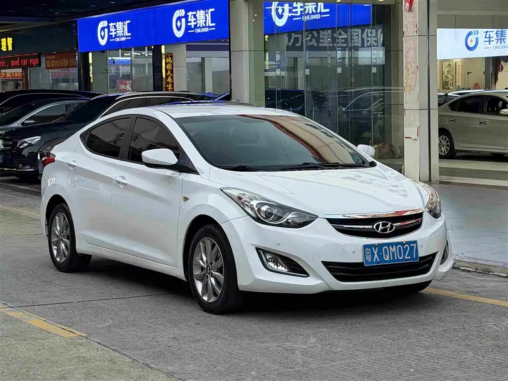 Hyundai Elantra Langdong — миниатюра 2