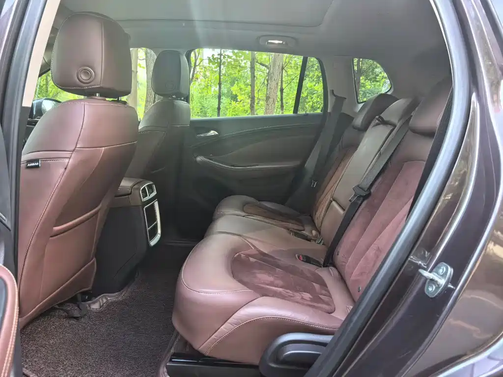 Buick Envision Plus — миниатюра 7