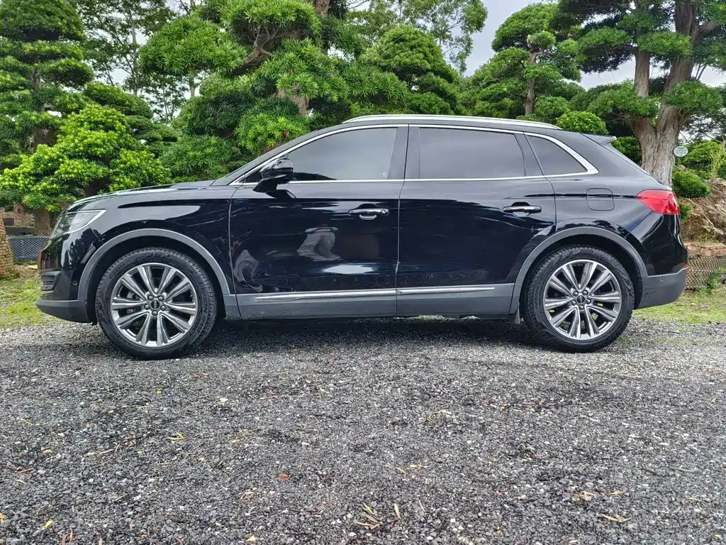 Lincoln MKX — миниатюра 12
