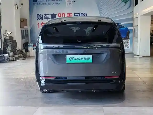 Li Auto Li MEGA — миниатюра 9