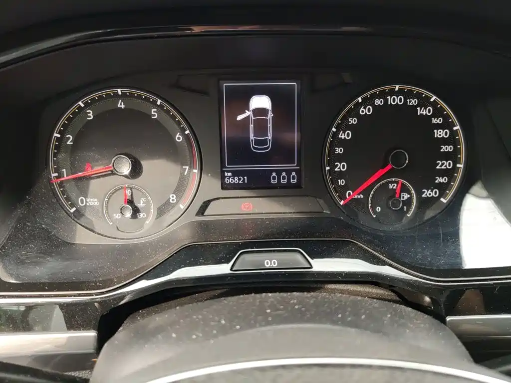 Volkswagen Bora — миниатюра 8
