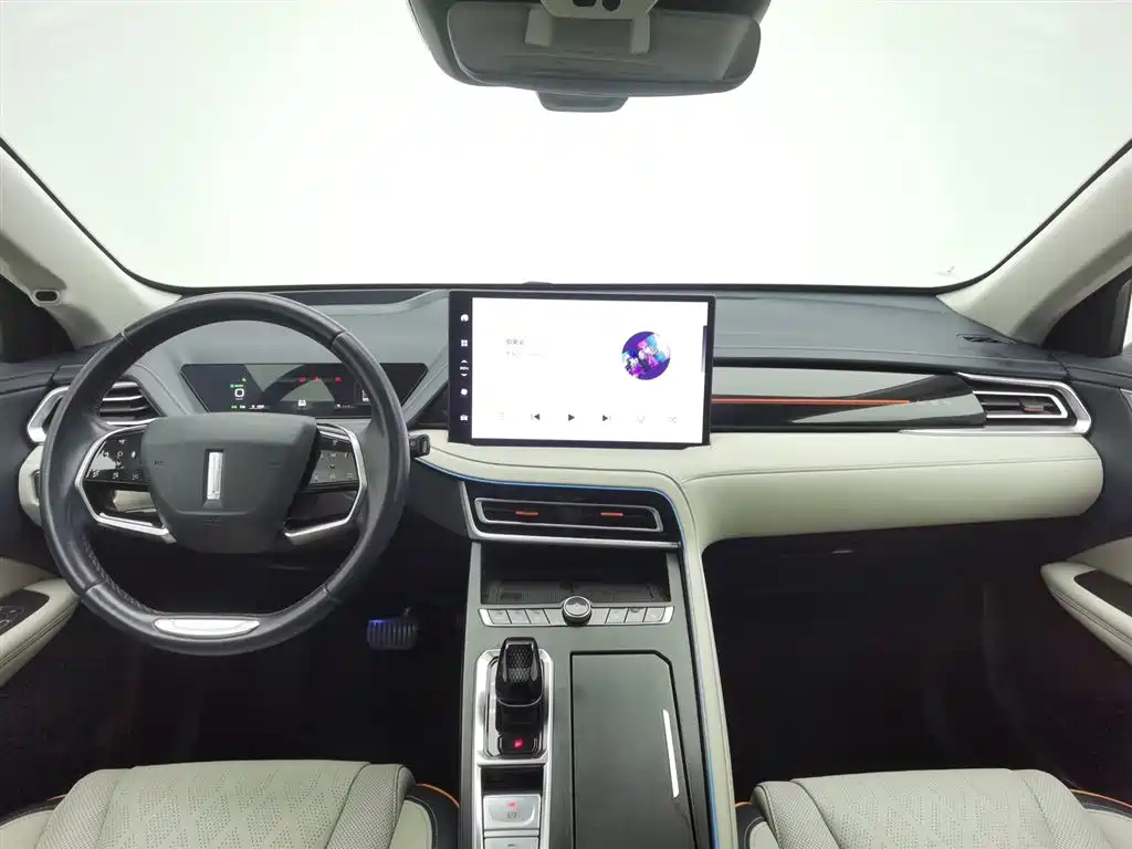 WEI PAI MACCHIATO DHT PHEV