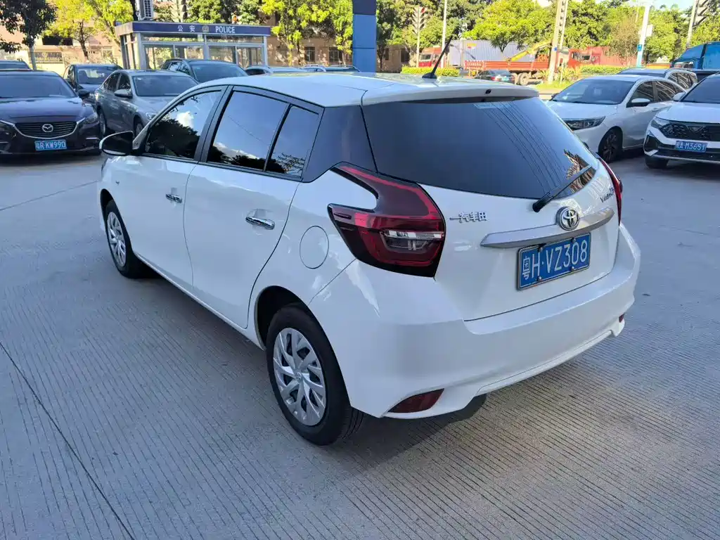 TOYOTA VIOS FS