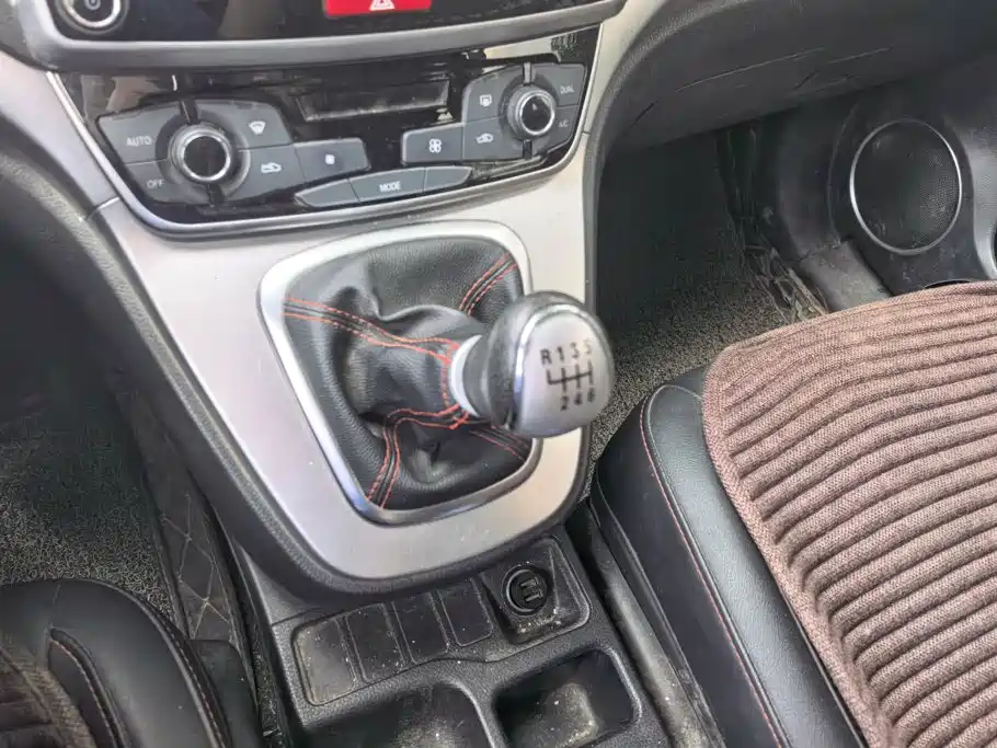 Haval M6 — миниатюра 16