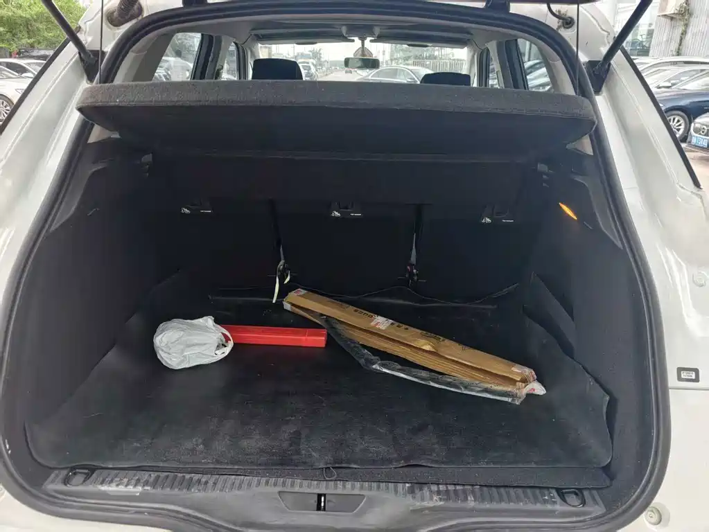 Citroen C4 Picasso — миниатюра 7