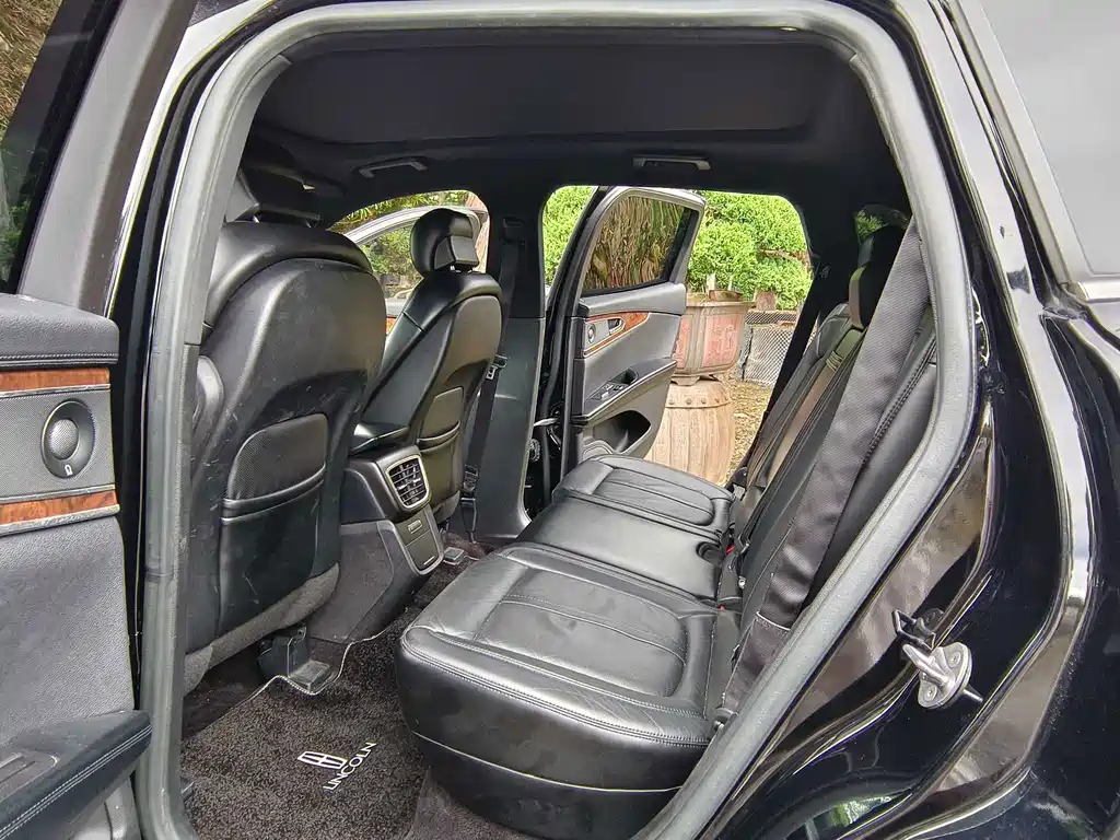 Lincoln MKX — миниатюра 9