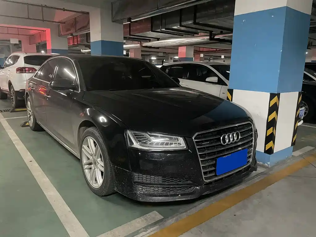 Audi A8 — миниатюра 3