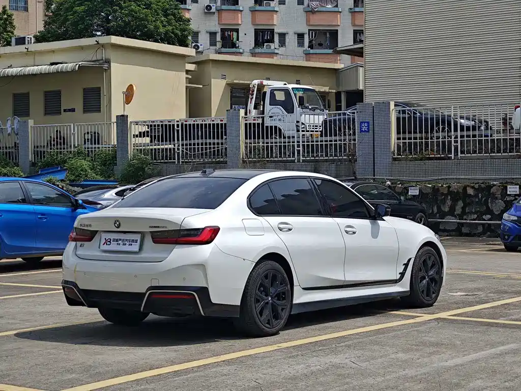 BMW i3 — миниатюра 7