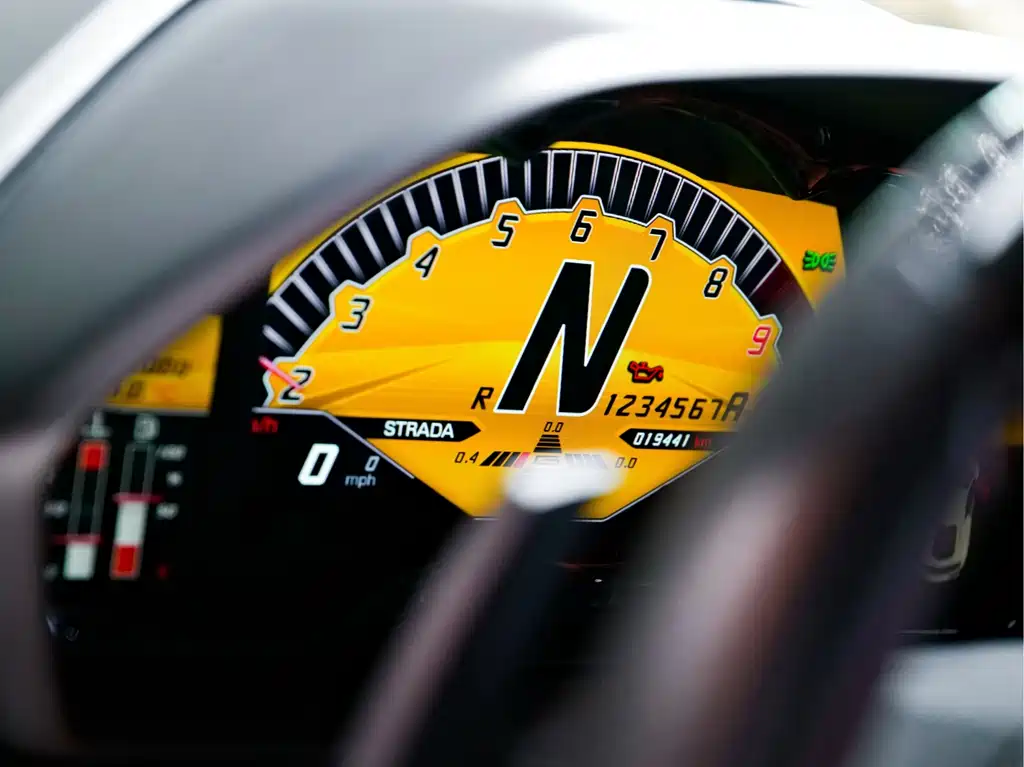 Lamborghini Aventador — миниатюра 13