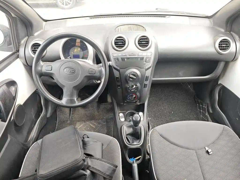 BYD F0 — миниатюра 5