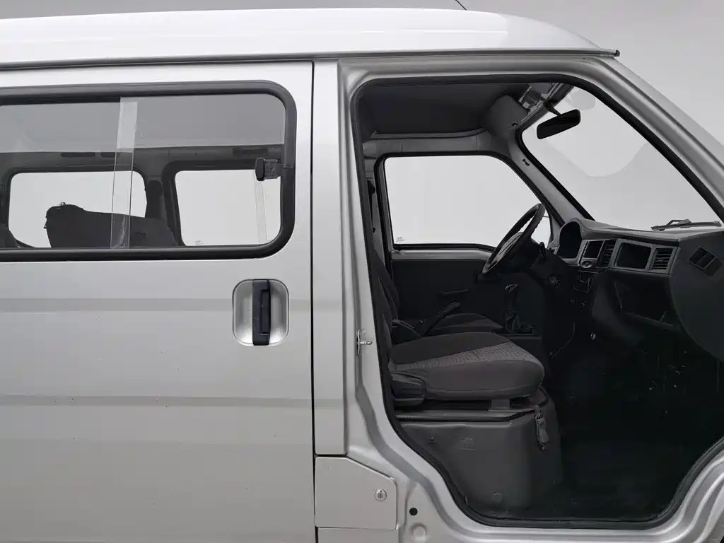 Wuling Zhiguang — миниатюра 23