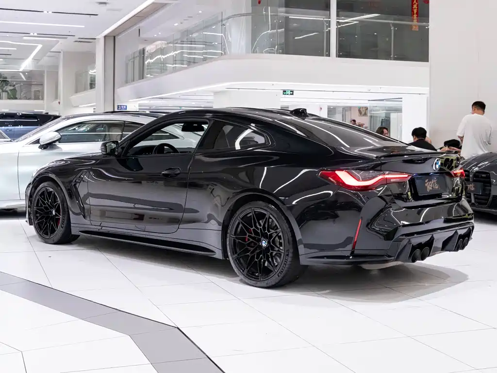 BMW M4 — миниатюра 5
